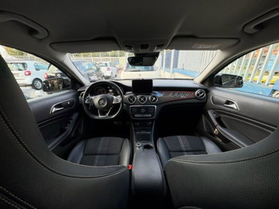 Mercedes-Benz GLA SUV 200 d Premium (10)