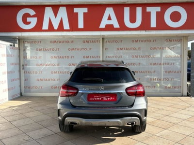 Mercedes-Benz GLA SUV 200 d Premium (4)