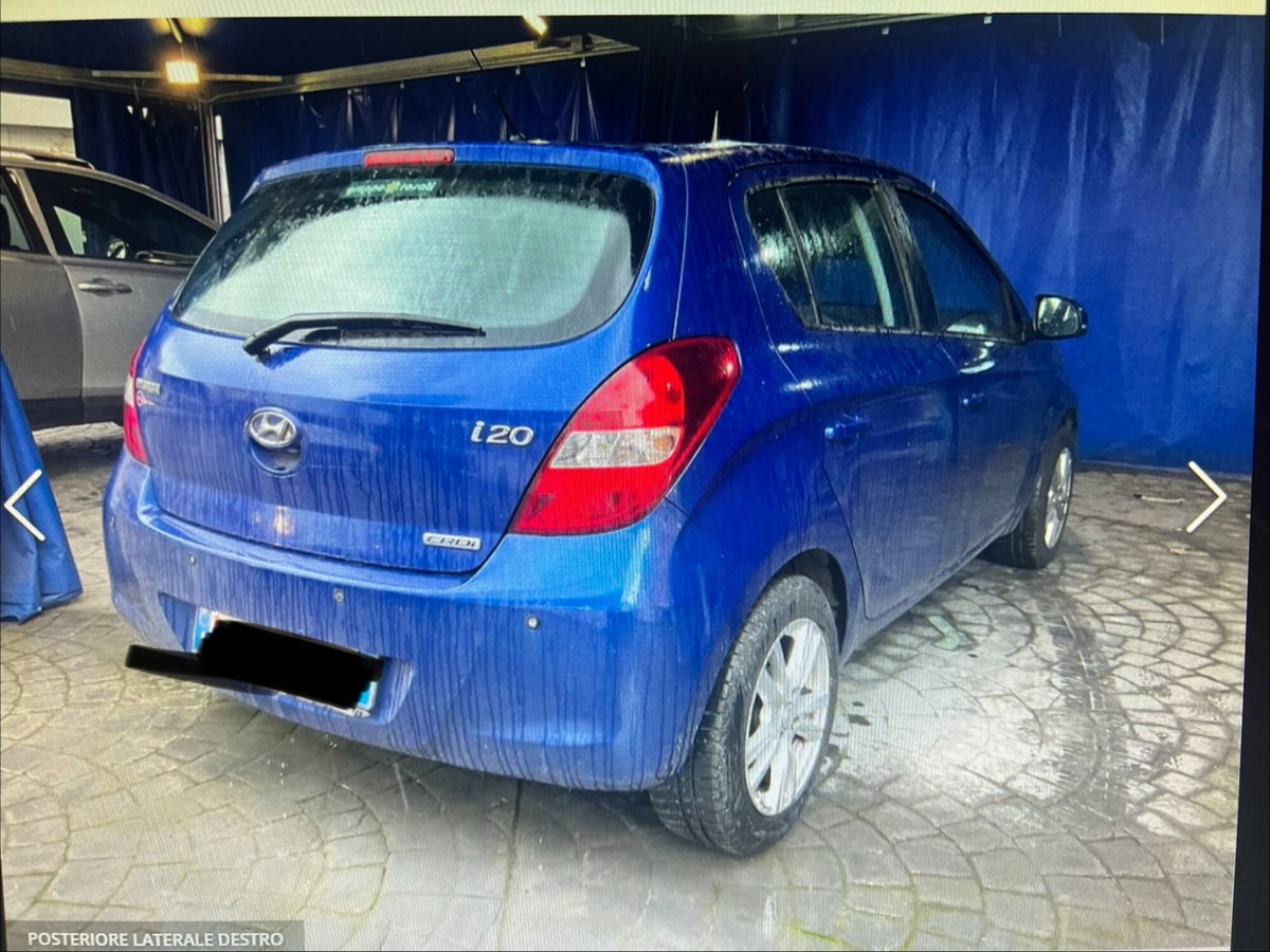 Hyundai i20 1.4 CRDi 5p. Comfort (2)