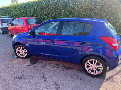 Hyundai i20 1.4 CRDi 5p. Comfort (3)