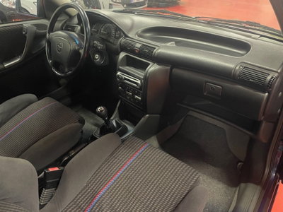Opel Astra 16V cat 3 porte GSi (13)