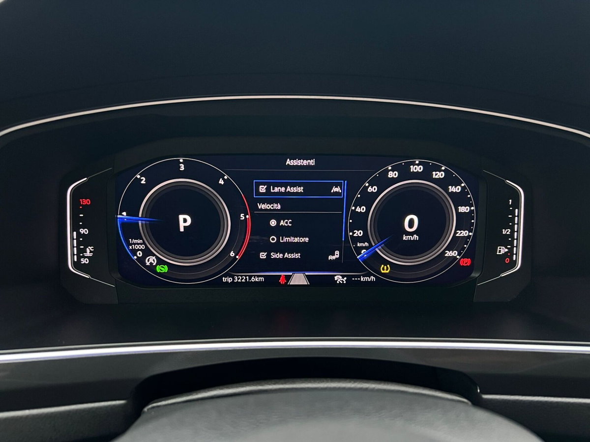 Volkswagen Tiguan 2.0 TDI 150 CV SCR DSG 4MOTION Life (10)