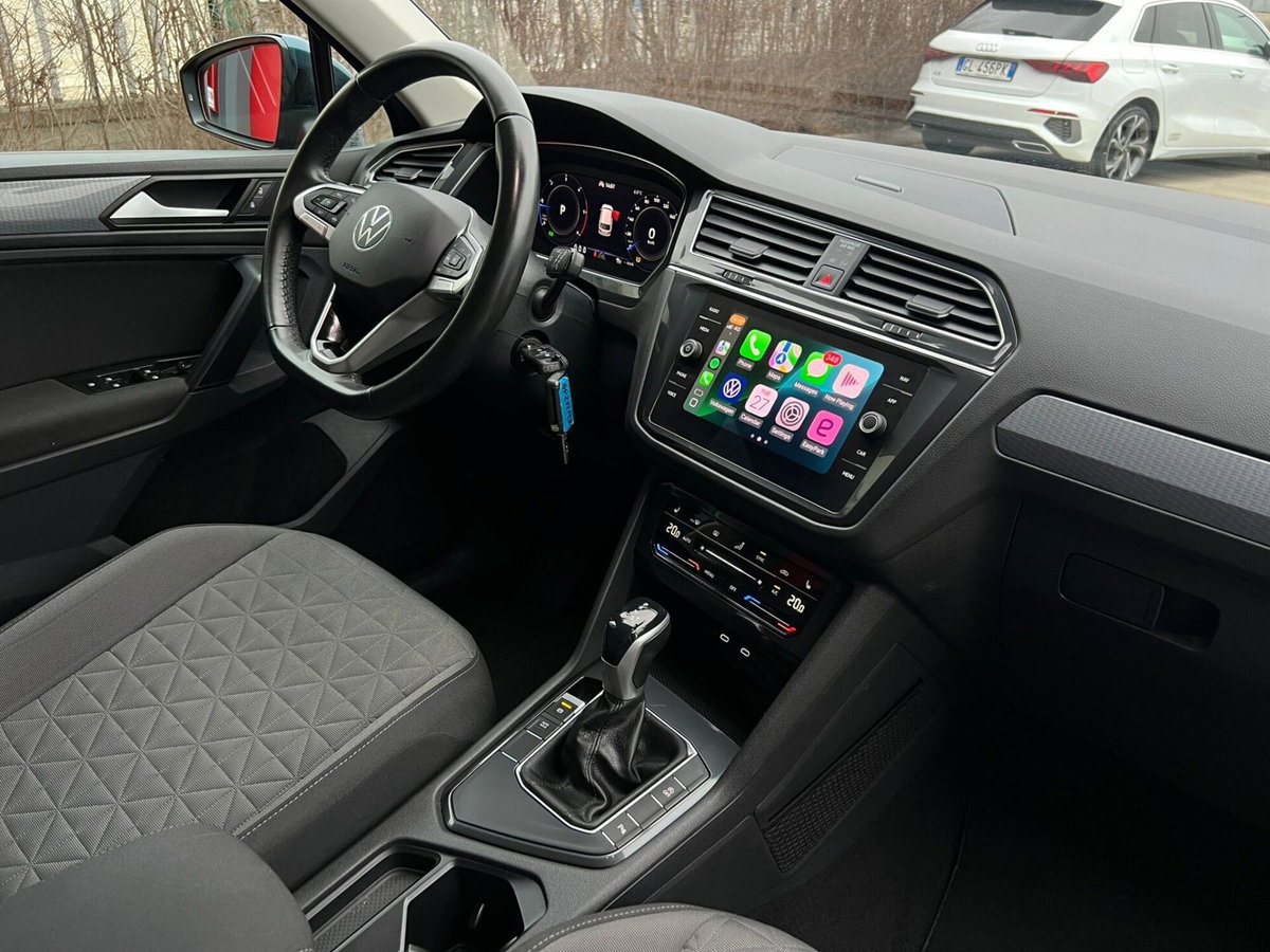 Volkswagen Tiguan 2.0 TDI 150 CV SCR DSG 4MOTION Life (9)