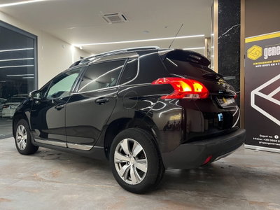 Peugeot 2008 e-HDi 92 CV Stop&Start robotizzato Allure (5)
