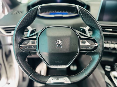 Peugeot 3008 BlueHDi 120 S&S EAT6 GT Line (11)