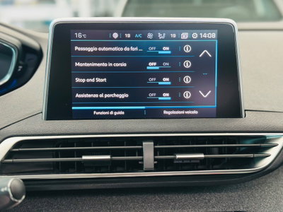 Peugeot 3008 BlueHDi 120 S&S EAT6 GT Line (14)