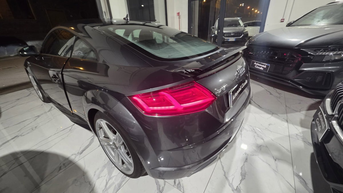 Audi TT Coupé 2.0 TDI ultra S line (15)