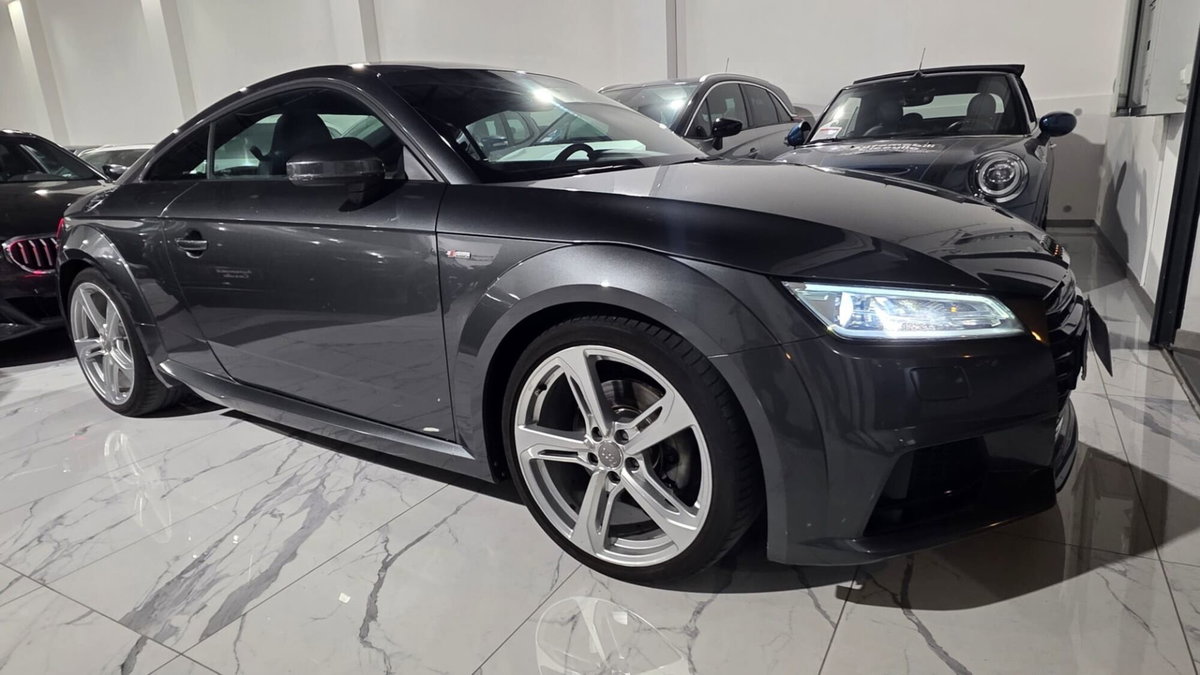 Audi TT Coupé 2.0 TDI ultra S line (7)