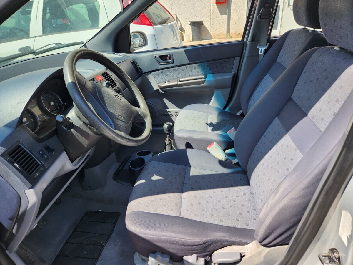Hyundai Getz 12V 5p. GL (10)