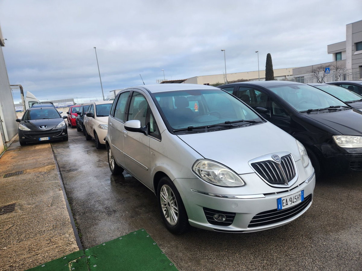 Lancia Musa 1.3 Multijet 16V 70 CV Argento (2)