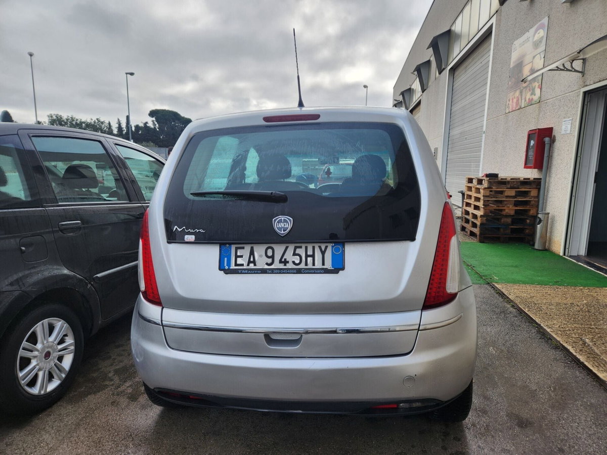 Lancia Musa 1.3 Multijet 16V 70 CV Argento (4)