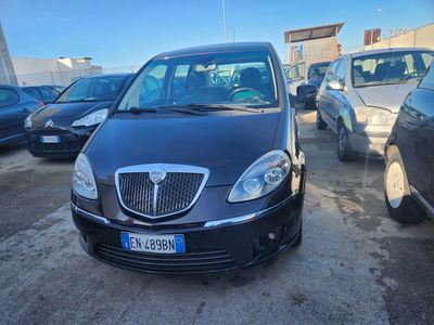 Lancia Musa 1.4 8V Ecochic (GPL) Gold usata