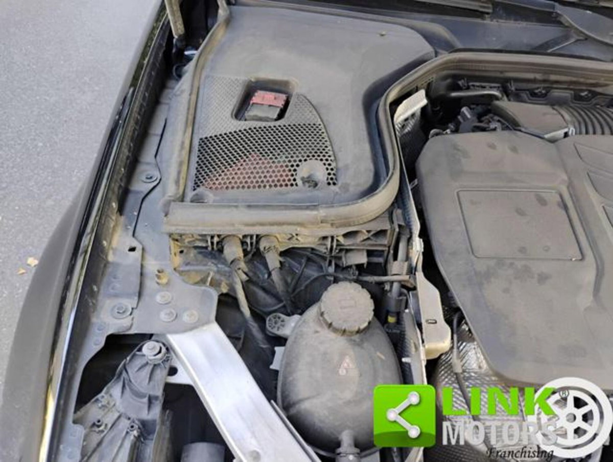 Mercedes-Benz Classe E 220 d 4Matic Auto Sport (20)
