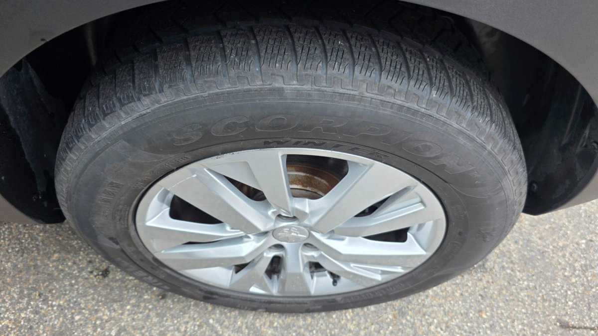 Peugeot 3008 BlueHDi 130 S&S Business (12)