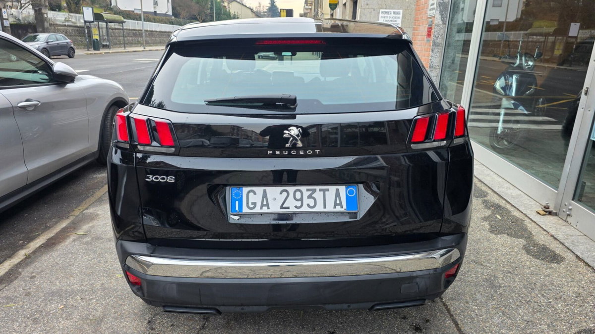 Peugeot 3008 BlueHDi 130 S&S Business (5)