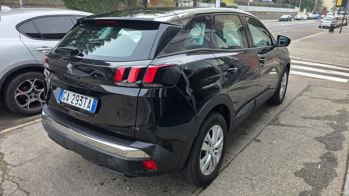 Peugeot 3008 BlueHDi 130 S&S Business (6)