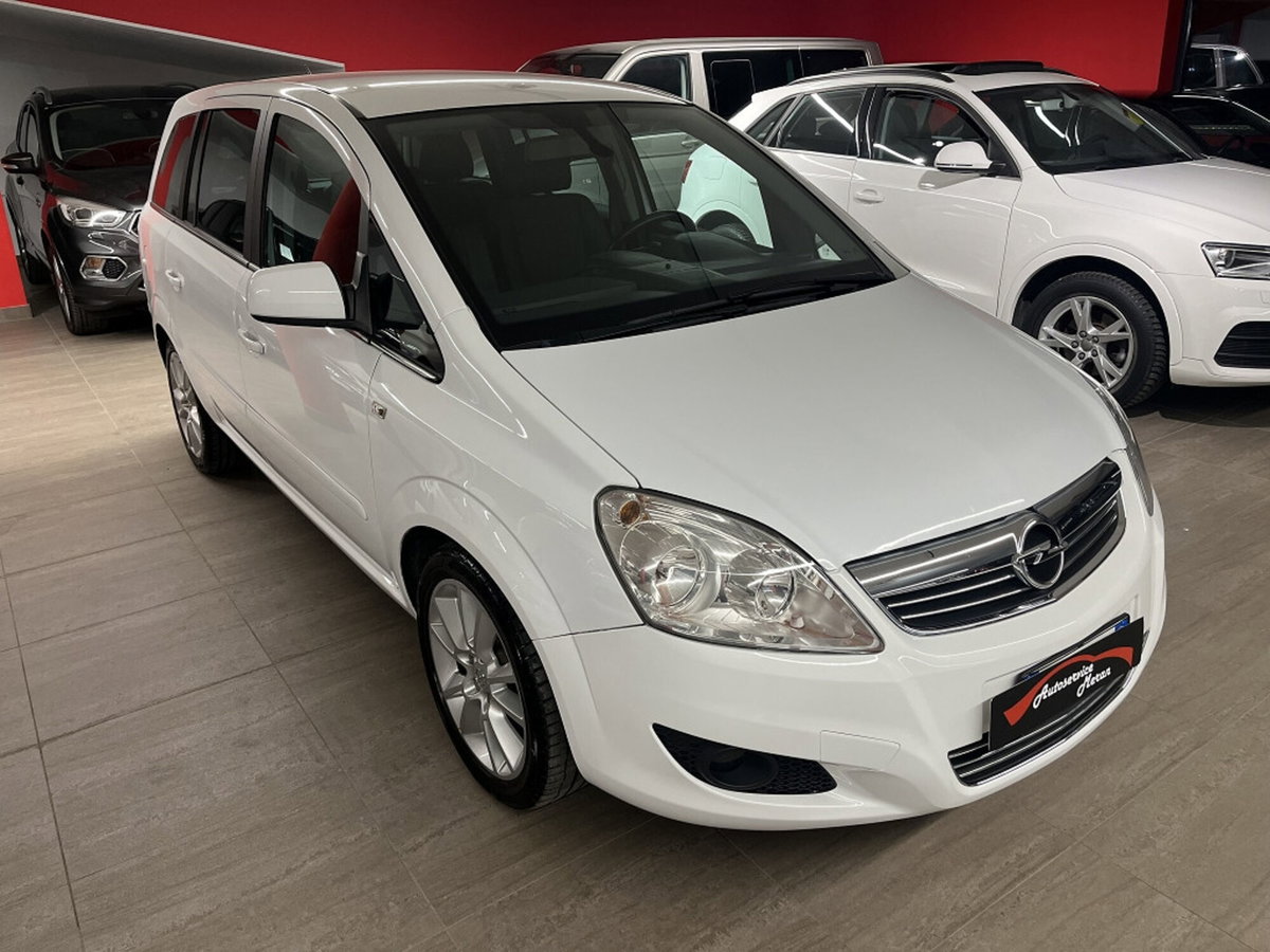 Opel Zafira 1.8 16V VVT Edition (3)