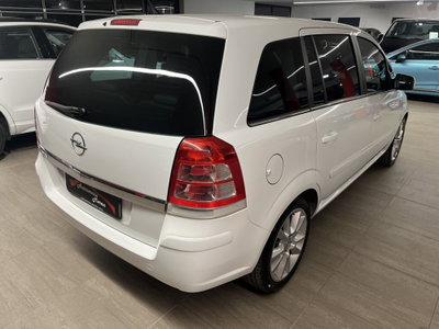 Opel Zafira 1.8 16V VVT Edition (4)