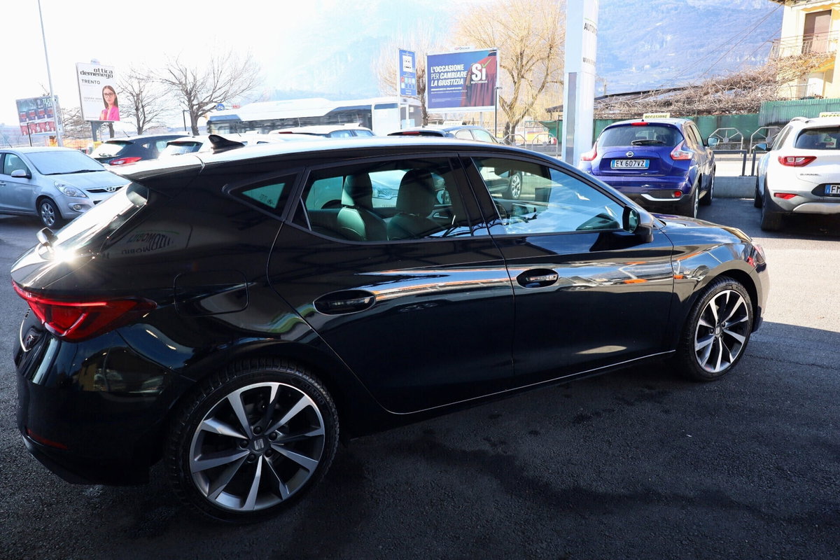 SEAT Leon 2.0 TDI FR (6)