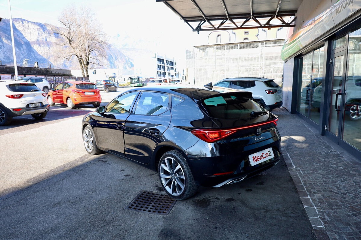 SEAT Leon 2.0 TDI FR (8)