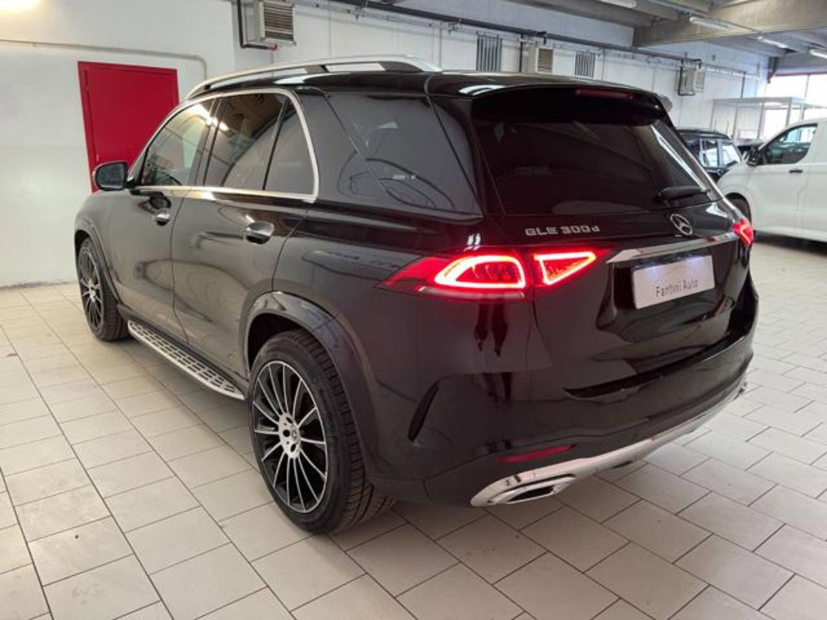 Mercedes-Benz GLE SUV 300 d 4Matic Premium Plus (7)