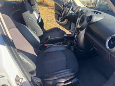 MINI Mini Countryman 1.6 Cooper D Countryman ALL4 (12)