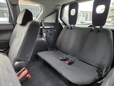 Mitsubishi Outlander 2.0 DI-D Instyle 7 p.ti DPF (14)