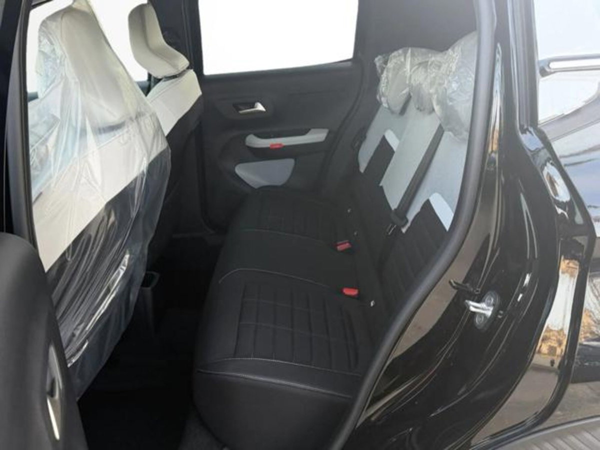 Citroen C3 1.2 puretech turbo Max 100cv s&s (9)