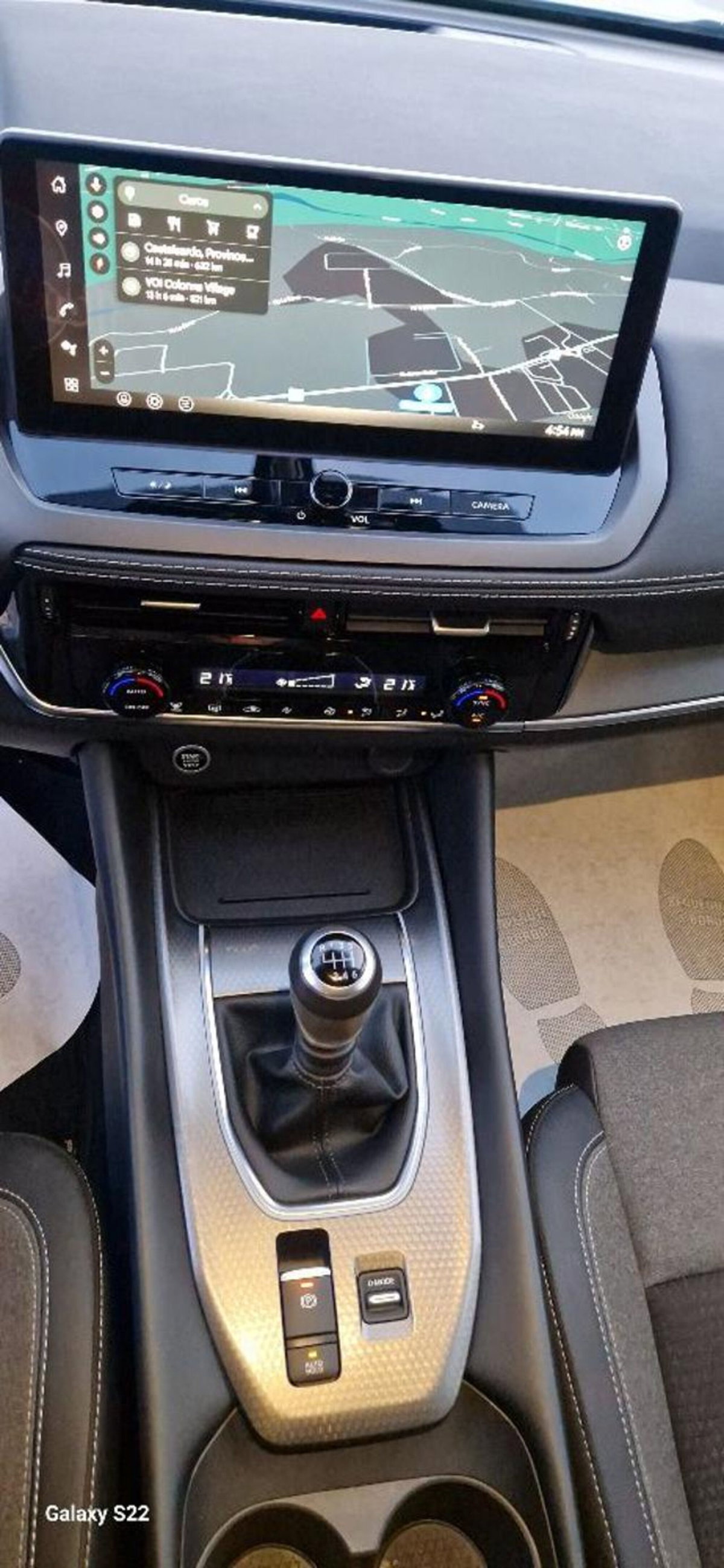 Nissan Qashqai 1.3 mhev N-Connecta 2wd 140cv (11)