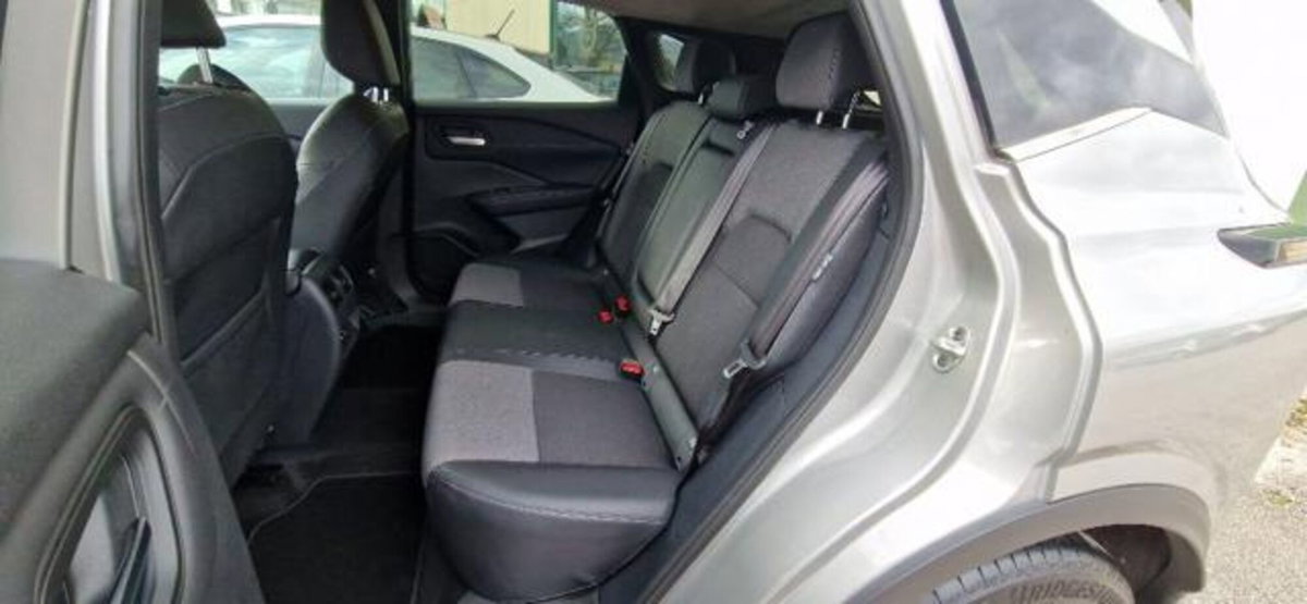 Nissan Qashqai 1.3 mhev N-Connecta 2wd 140cv (20)