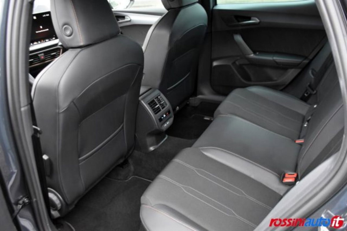 Cupra Leon Station Wagon Leon Sportstourer 2.0 tdi 4drive 150cv dsg (12)