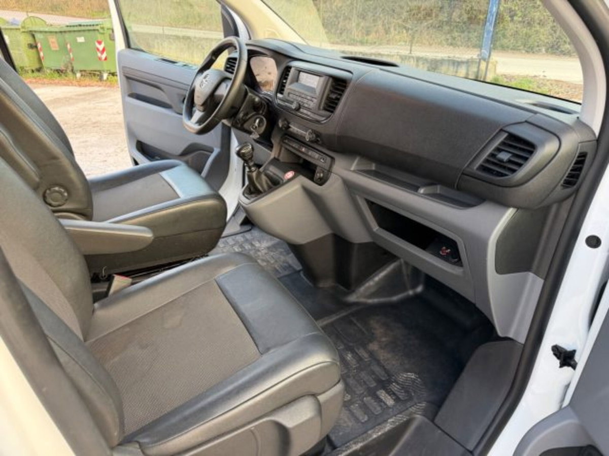 Opel Vivaro Furgone 1.5 Diesel 120CV S&S PC-TN S Furgone Enjoy (14)