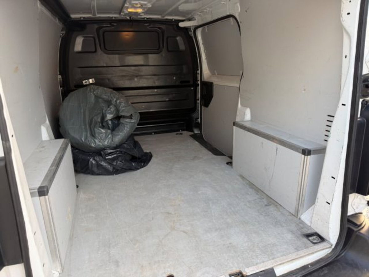 Opel Vivaro Furgone 1.5 Diesel 120CV S&S PC-TN S Furgone Enjoy (15)