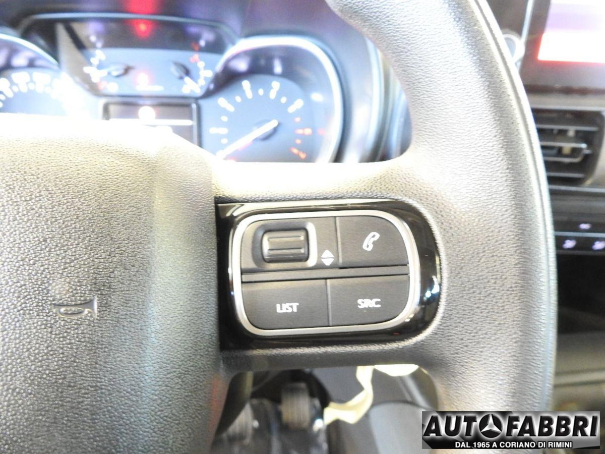 Citroen Berlingo PureTech 110 Stop&Start M Feel (16)