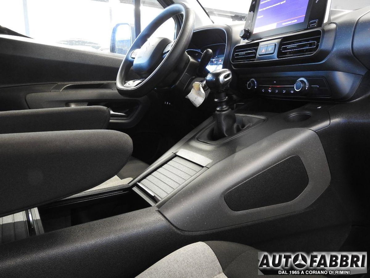 Citroen Berlingo PureTech 110 Stop&Start M Feel (8)