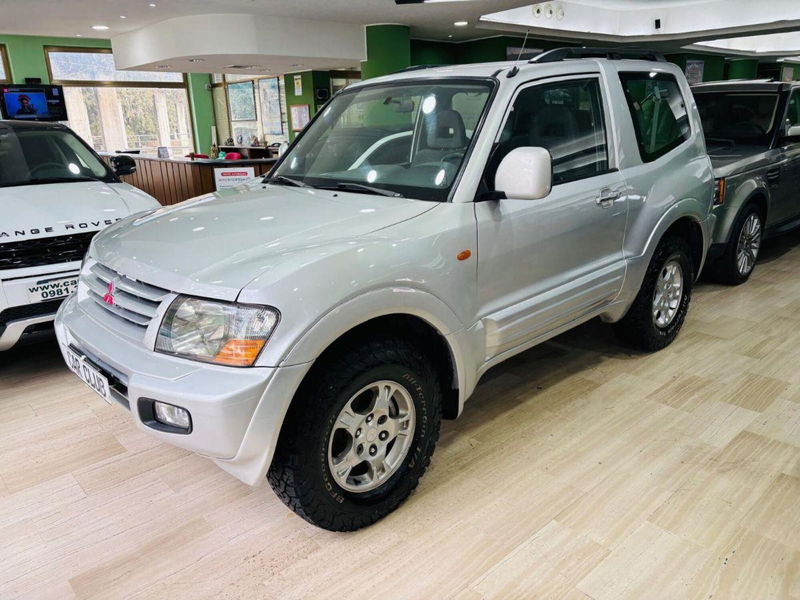 Mitsubishi Pajero 2.5 TDI 3p. GLS1