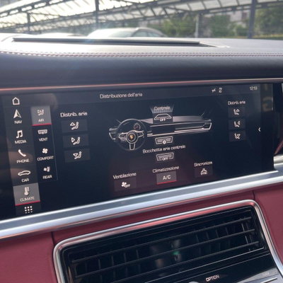 Porsche Panamera 2.9 4 auto (10)