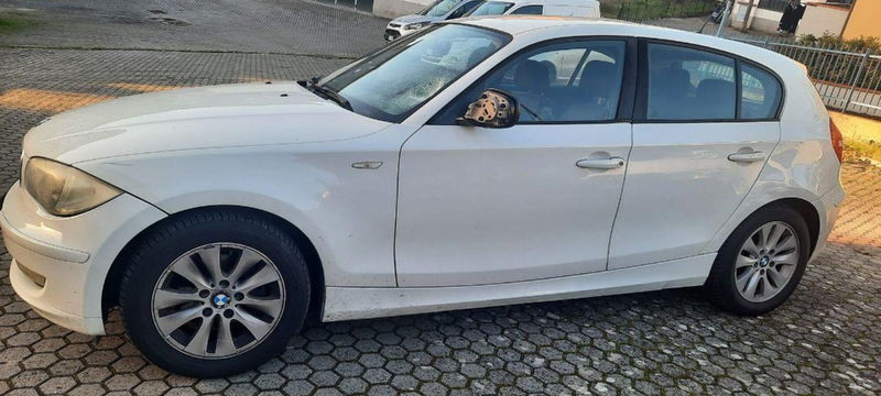 BMW Serie 1 118d 2.0 143CV cat 5 porte Attiva DPF