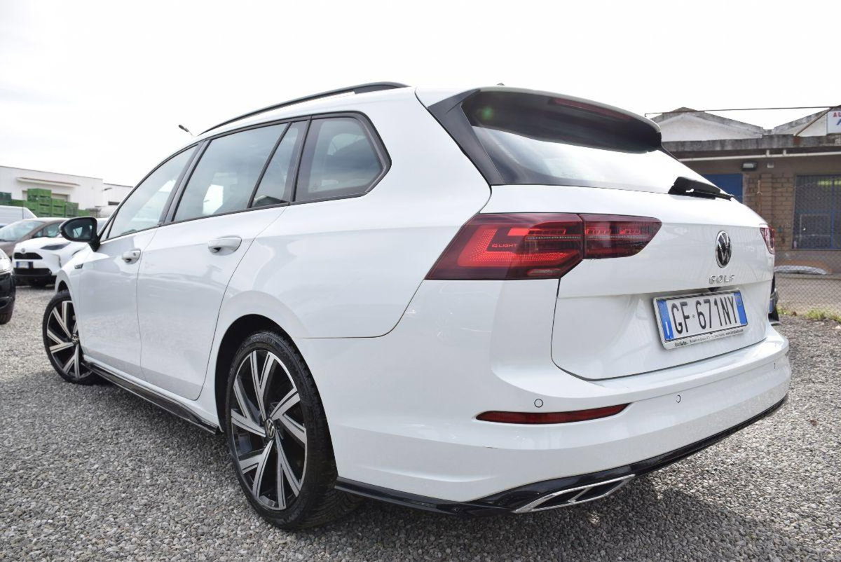 Volkswagen Golf Variant 2.0 TDI 150 CV DSG SCR 4Motion R-Line (3)