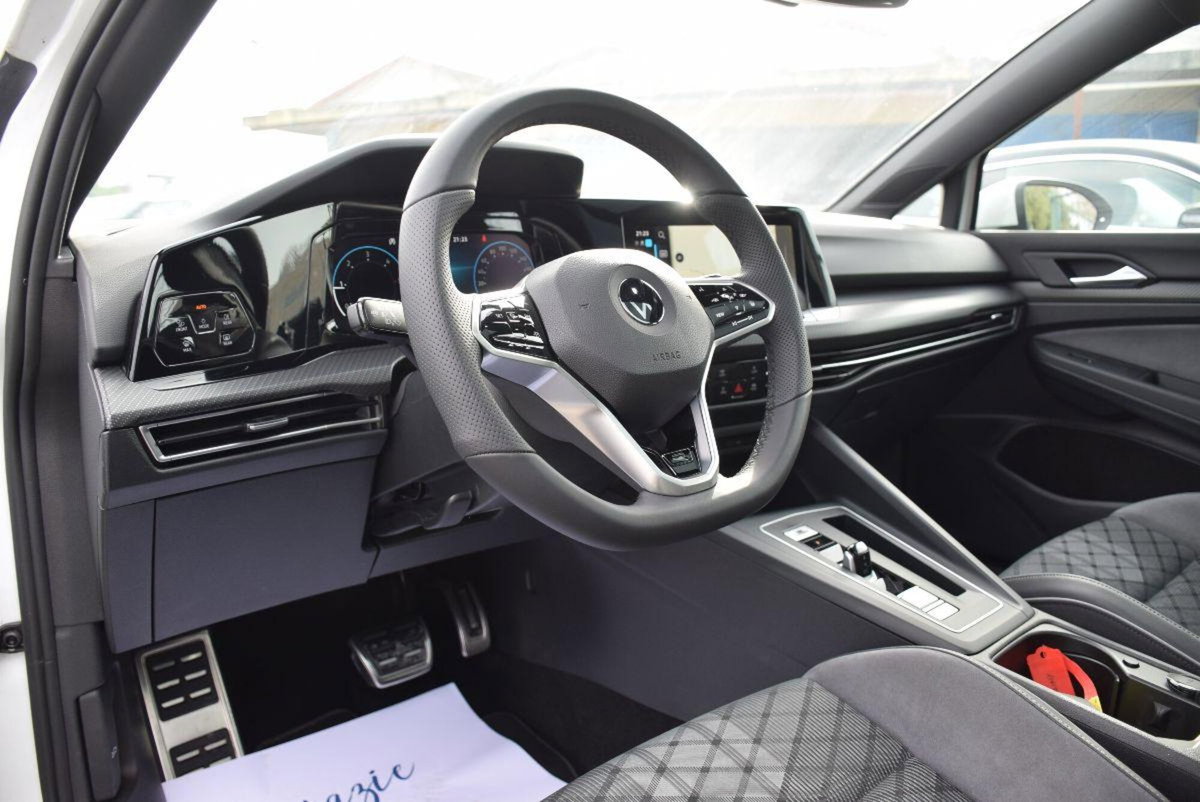 Volkswagen Golf Variant 2.0 TDI 150 CV DSG SCR 4Motion R-Line (8)