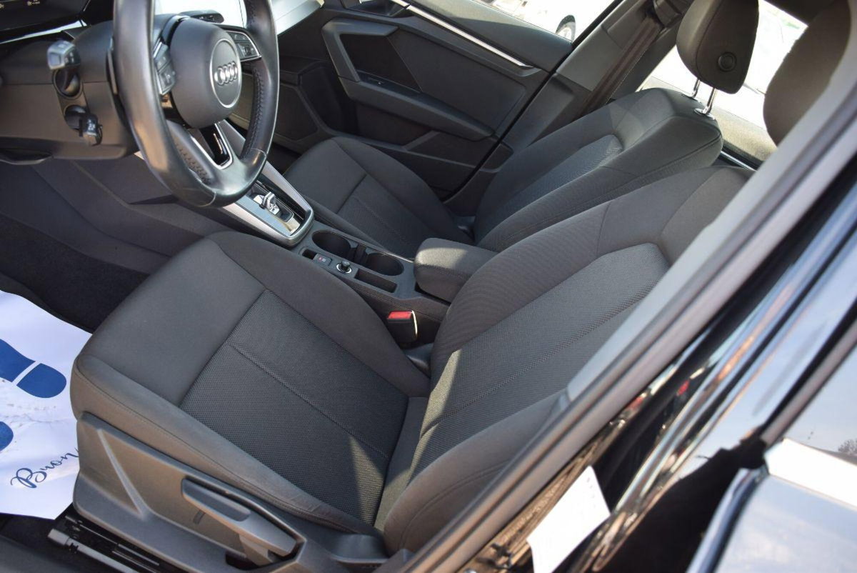 Audi A3 Sedan 35 TDI S tronic Business (6)