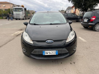 Ford Fiesta 1.2 82CV 3 porte Titanium (2)