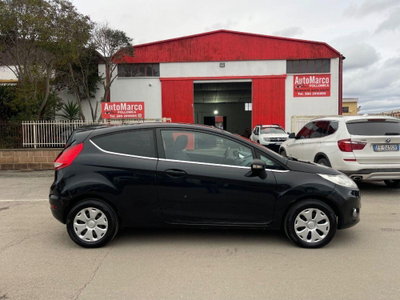 Ford Fiesta 1.2 82CV 3 porte Titanium (4)