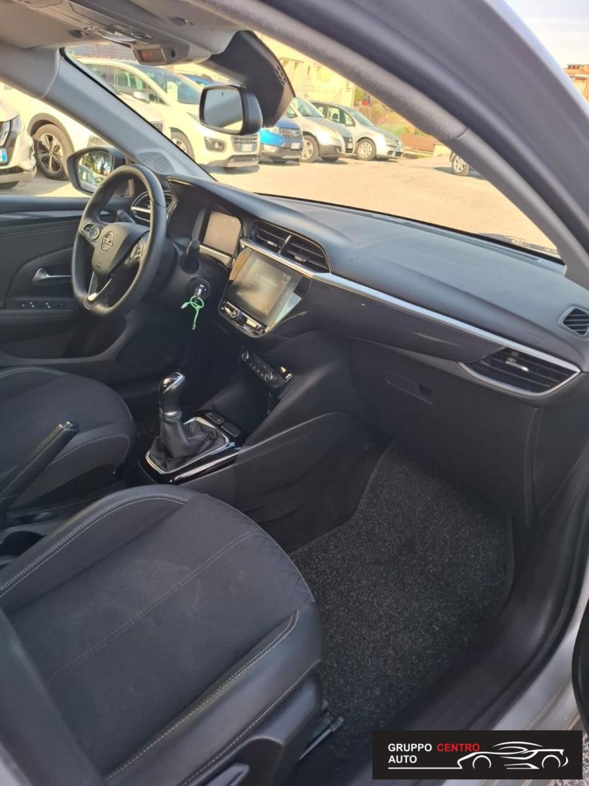 Opel Corsa 1.2 Elegance (10)