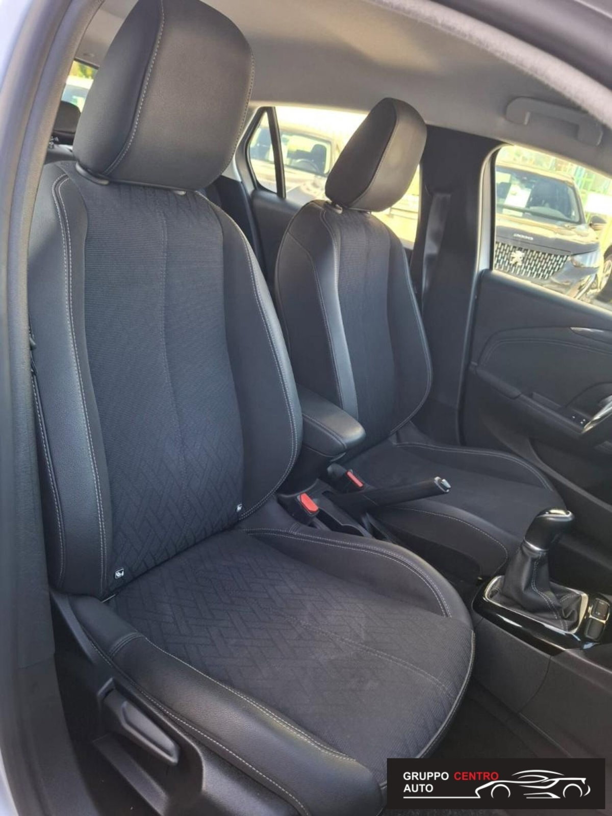 Opel Corsa 1.2 Elegance (12)