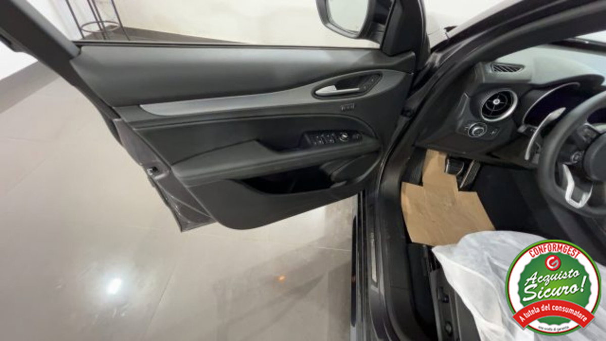 Alfa Romeo Stelvio Stelvio 2.2 Turbodiesel 210 CV AT8 Q4 Veloce (10)