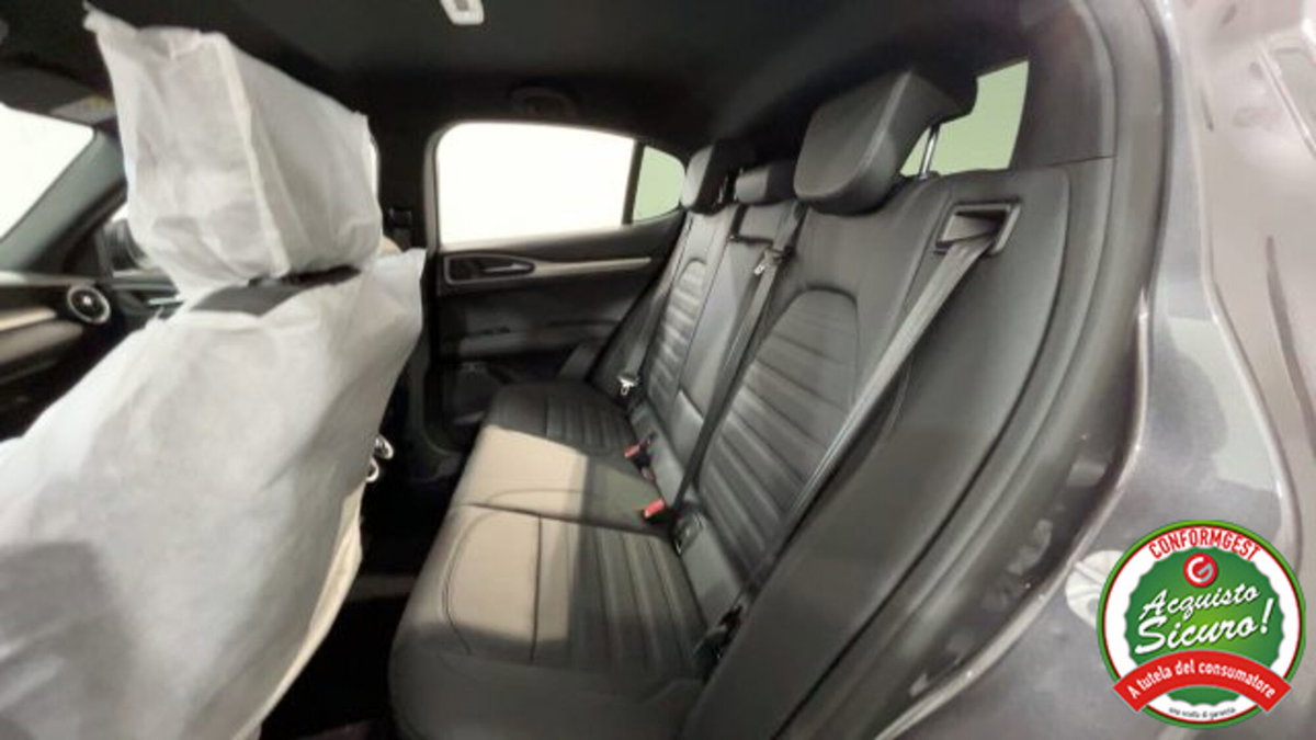 Alfa Romeo Stelvio Stelvio 2.2 Turbodiesel 210 CV AT8 Q4 Veloce (7)