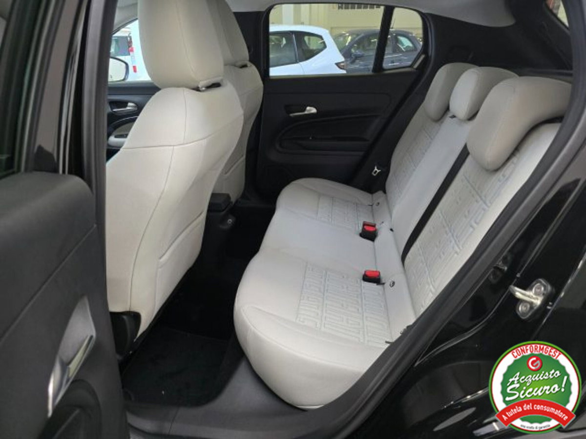 Fiat 600 1.2 hybrid La Prima 145cv auto (11)