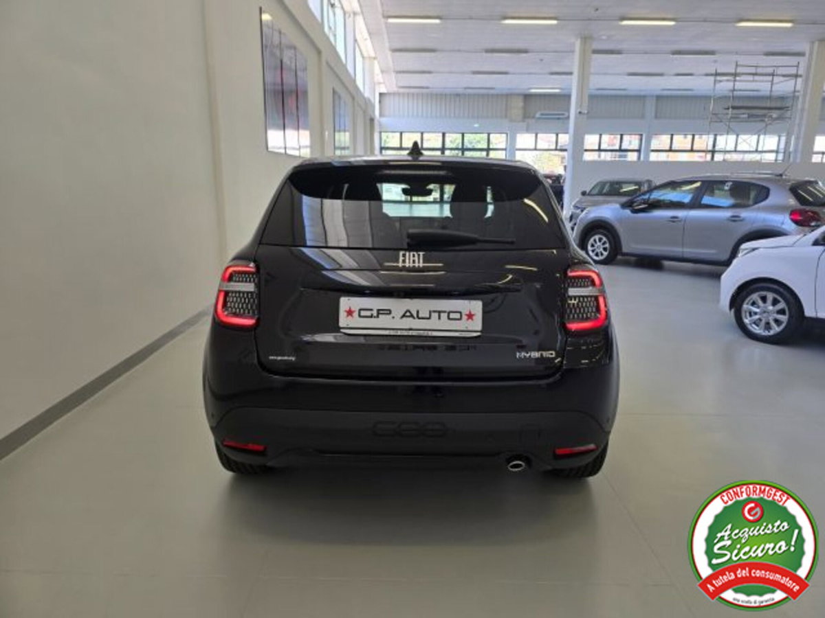 Fiat 600 1.2 hybrid La Prima 145cv auto (5)