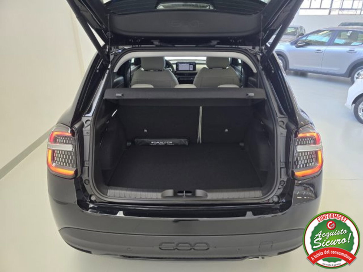 Fiat 600 1.2 hybrid La Prima 145cv auto (8)
